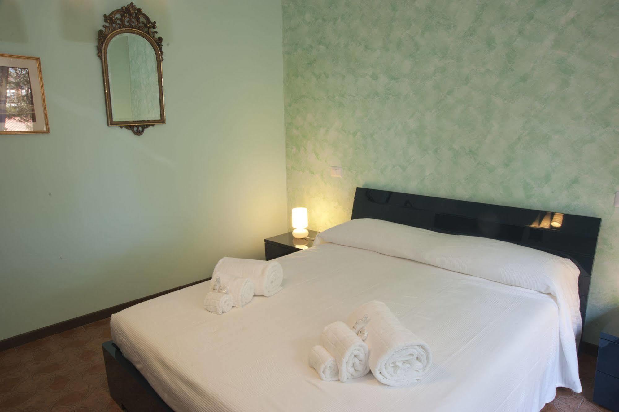 Bed & Breakfast Domus In Viridi Rom